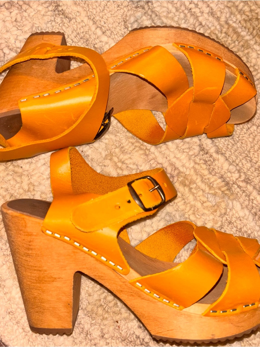 Brown Orange Swedish leather clogs women’s 37(6.5) with wooden heel
